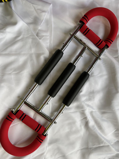 U-shaped pull-up bar